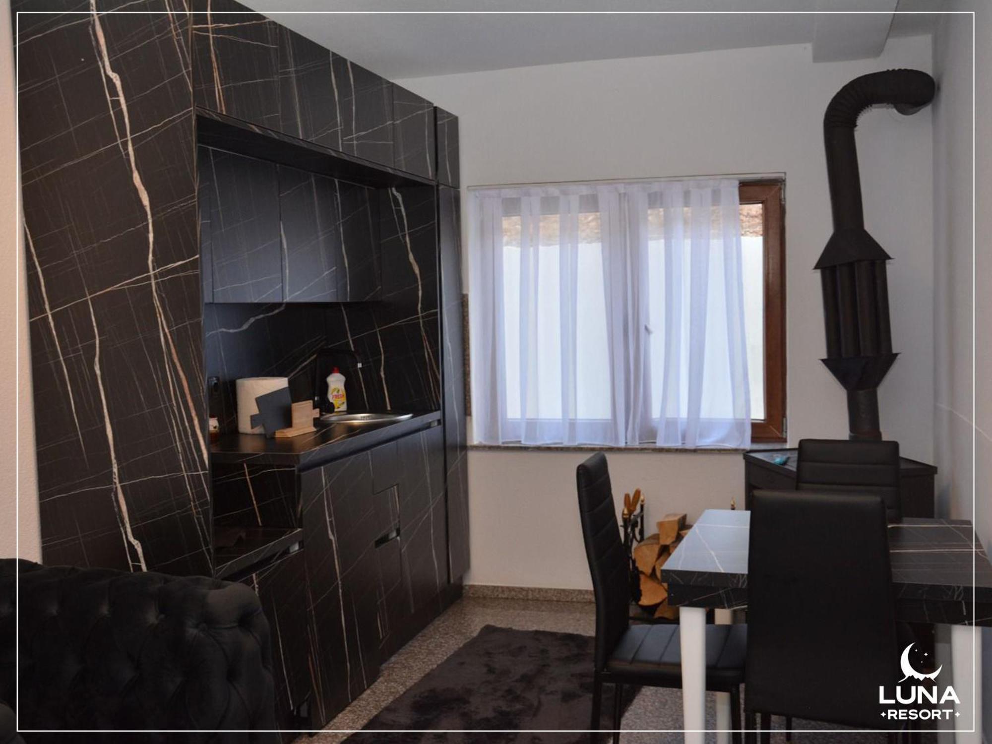 Luna Resort Peja Exteriör bild