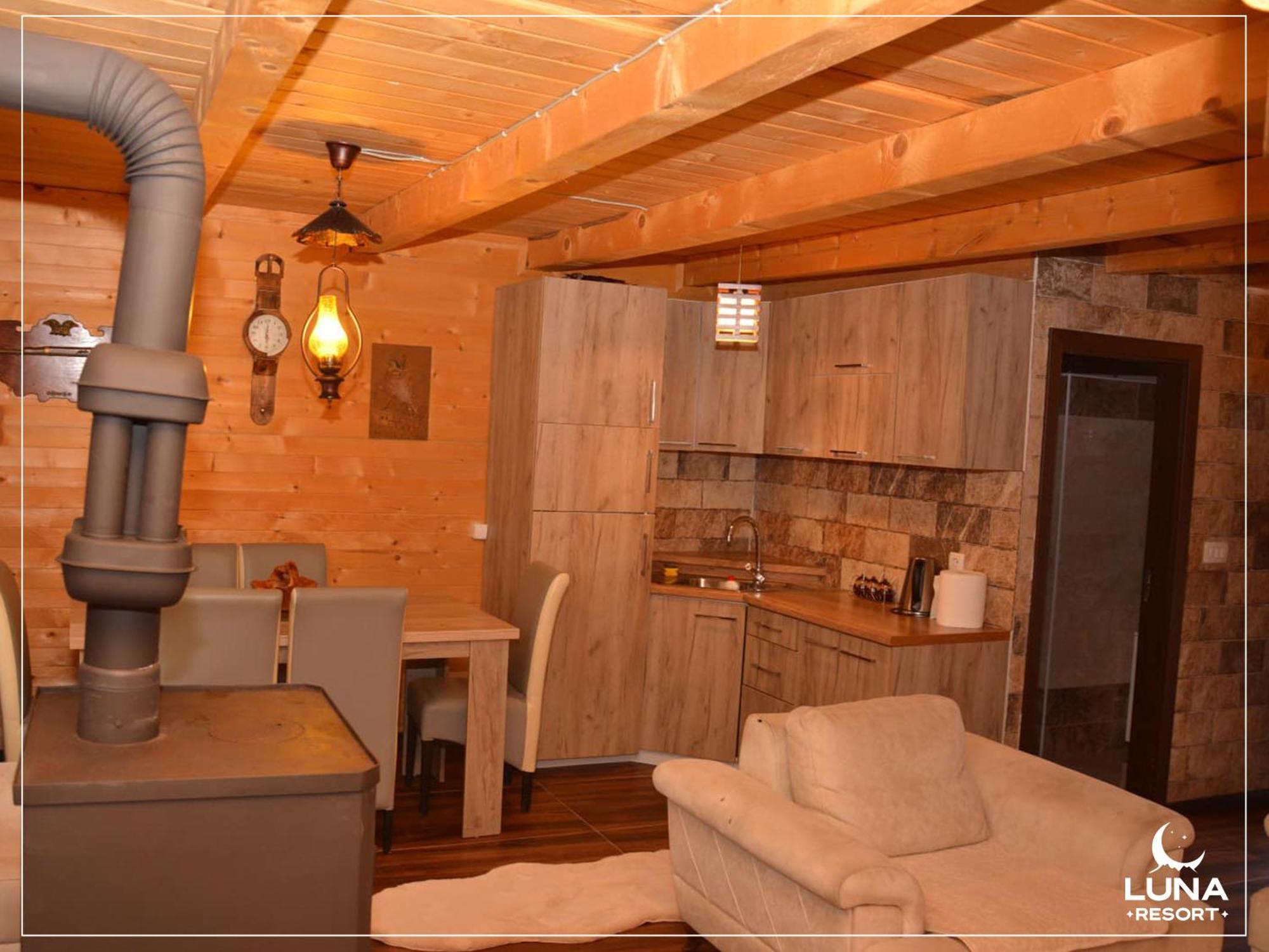 Luna Resort Peja Exteriör bild