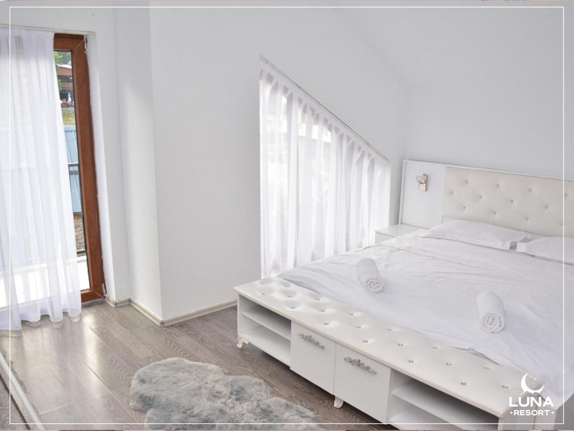Luna Resort Peja Exteriör bild