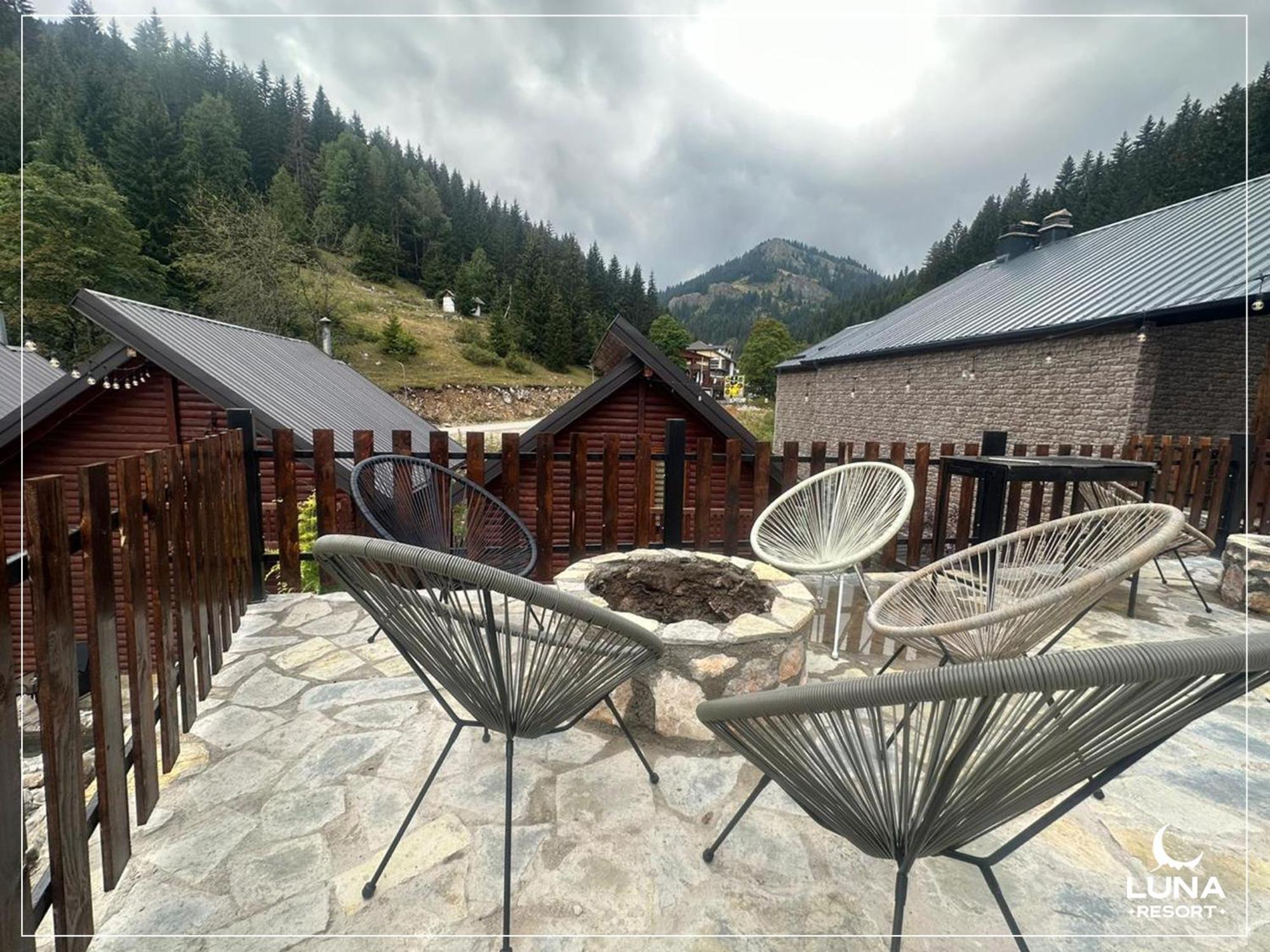 Luna Resort Peja Exteriör bild