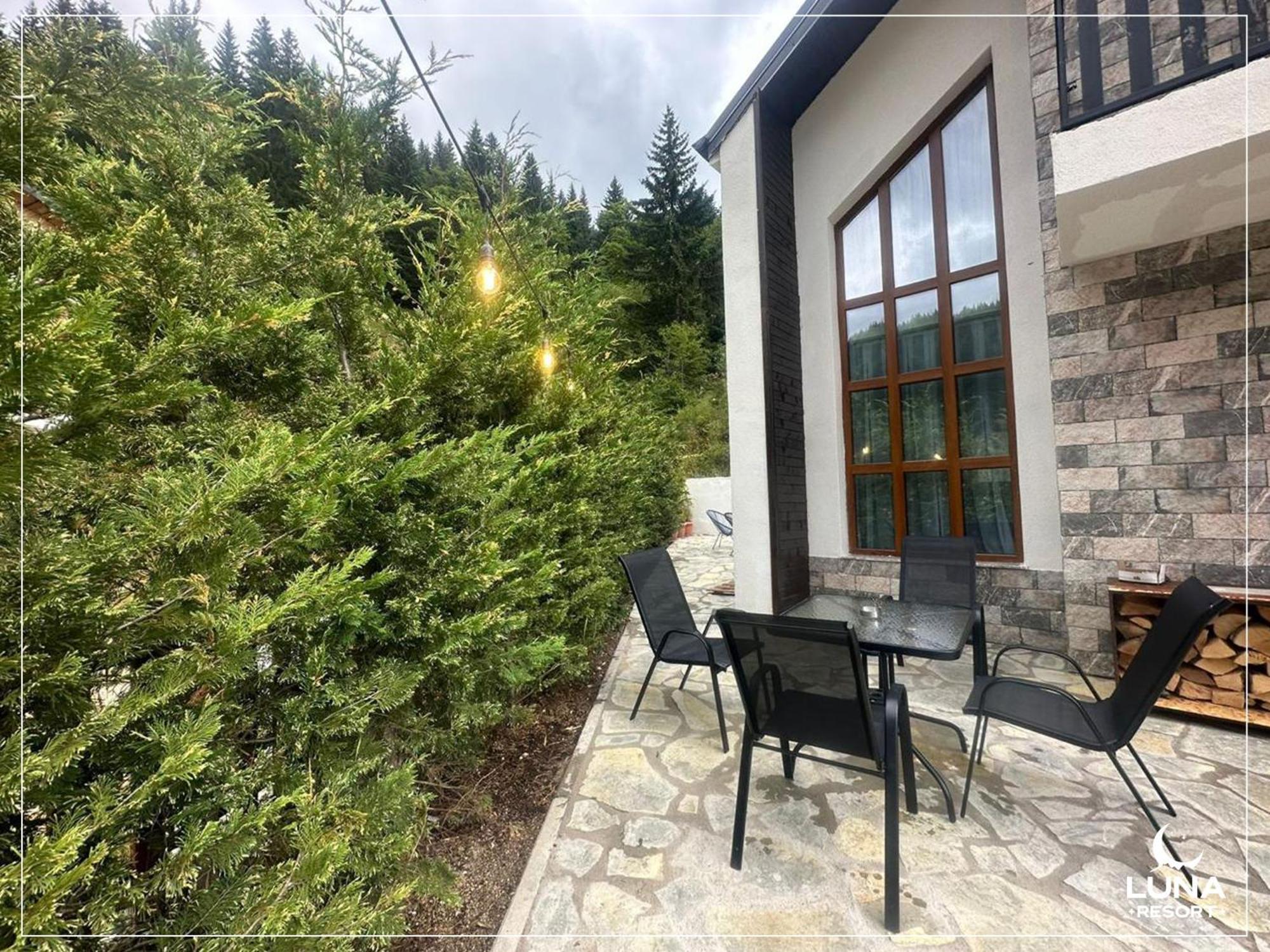 Luna Resort Peja Exteriör bild